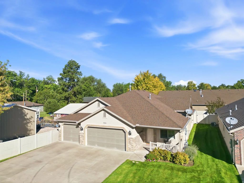 721 E 100 S, Layton