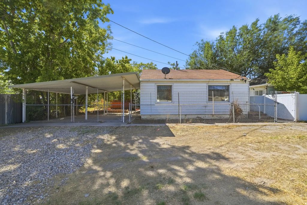 236 N 900 W, Salt Lake City