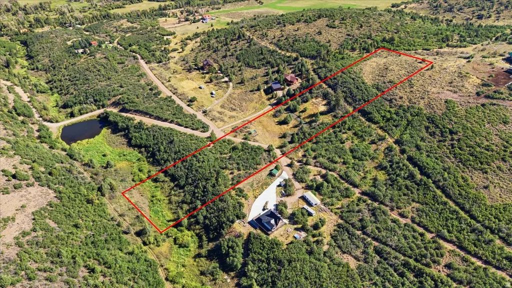 114 Woodland View Dr, Woodland