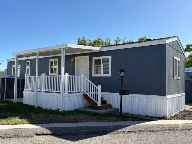 1761 W American Park Dr S, West Valley City