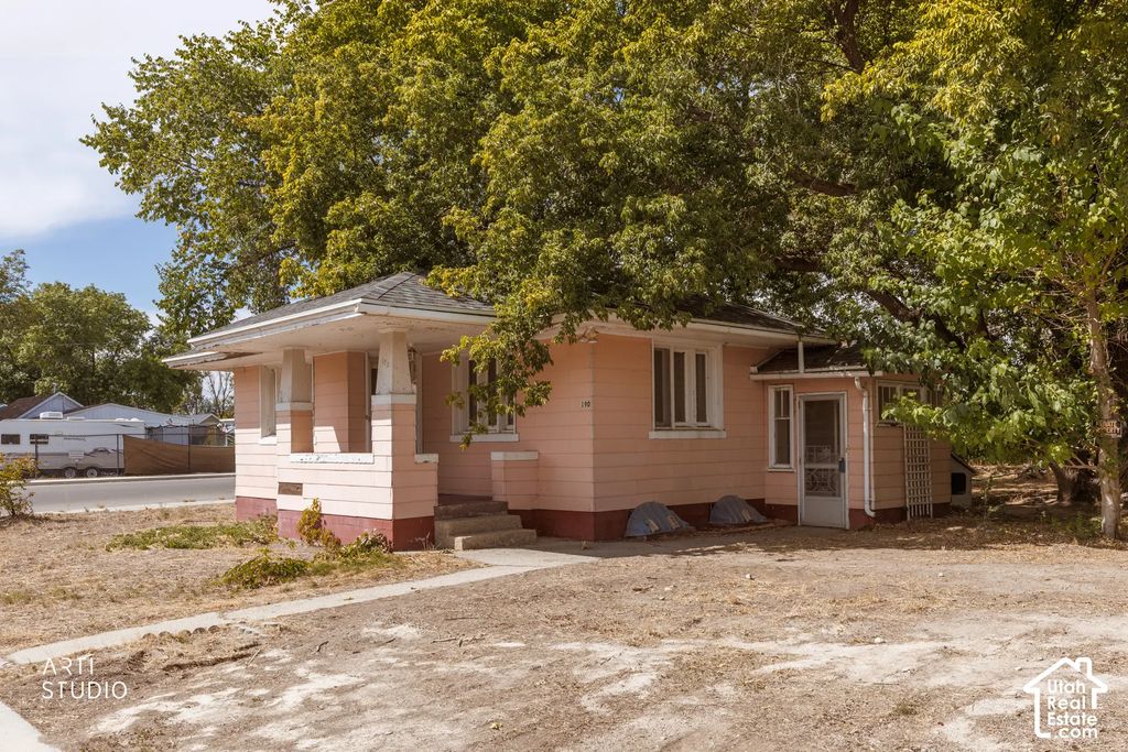 190 W 600 N, Lehi