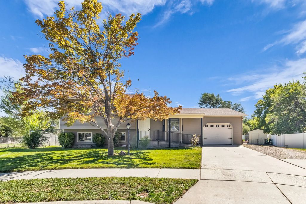 2512 W Westfold Cir, Riverton