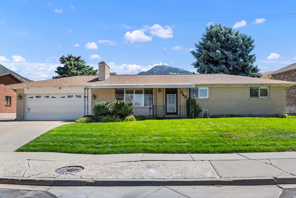 360 S 7th St, Tooele