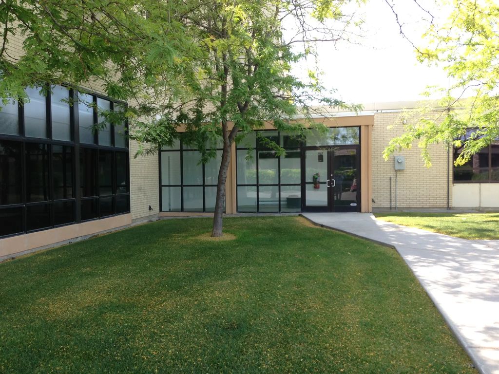 45 E 200 N 106, Logan