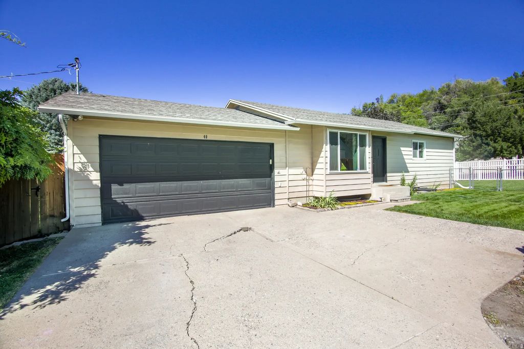 40 Canyon Cv, Logan