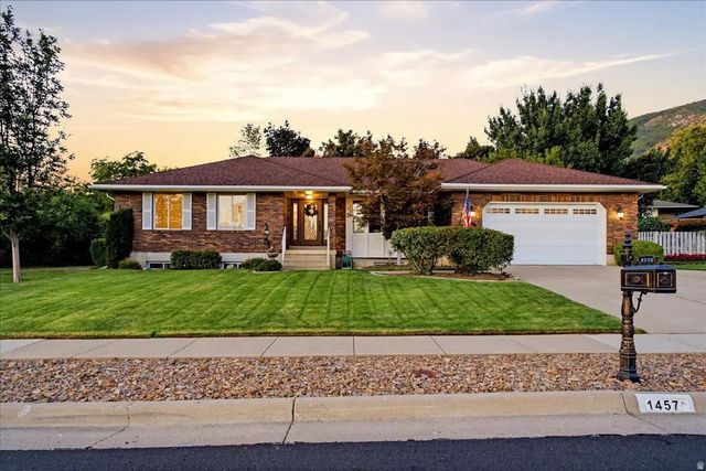 1457 Hilda Dr, Fruit Heights