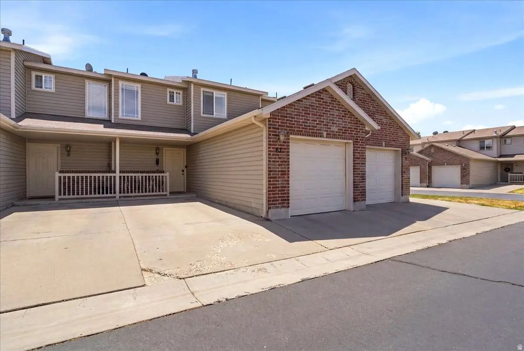 652 W 800 N 67, Clinton