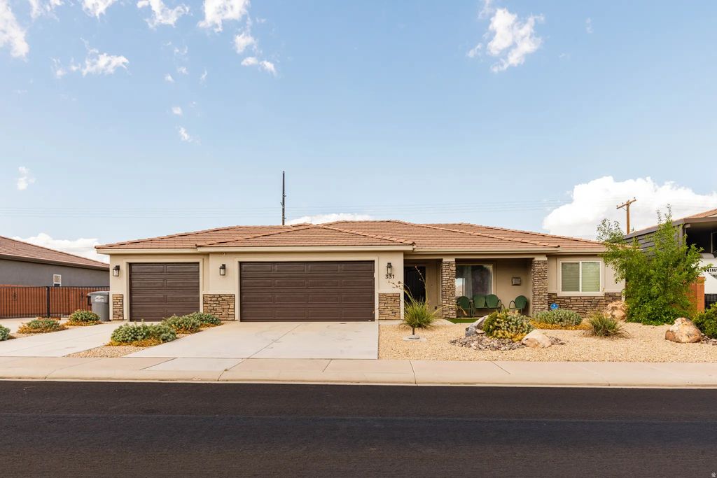 331 N 2780 W, Hurricane