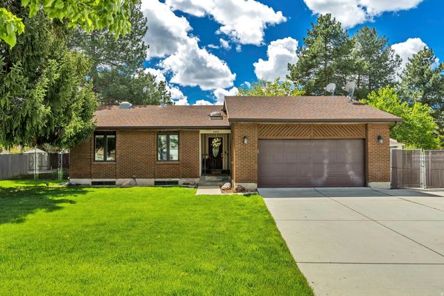 1498 E Mount Manor Cir, Cottonwood Heights