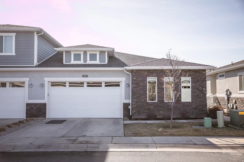 1359 W Stewart Falls Dr S, Riverton