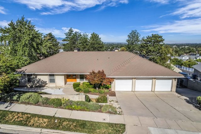 6972 S Sunrise Hills Cir, Cottonwood Heights