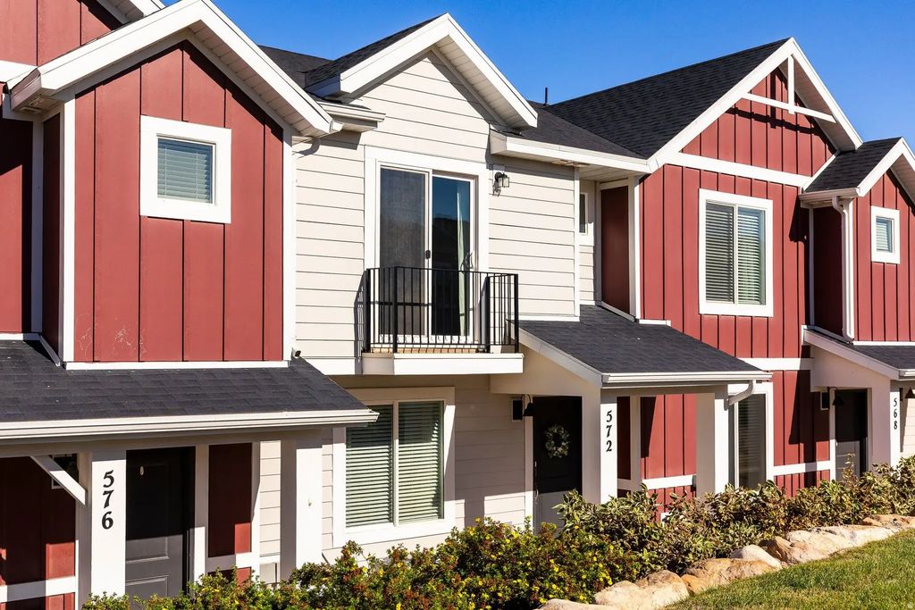 572 N Canvasback Dr, Lehi