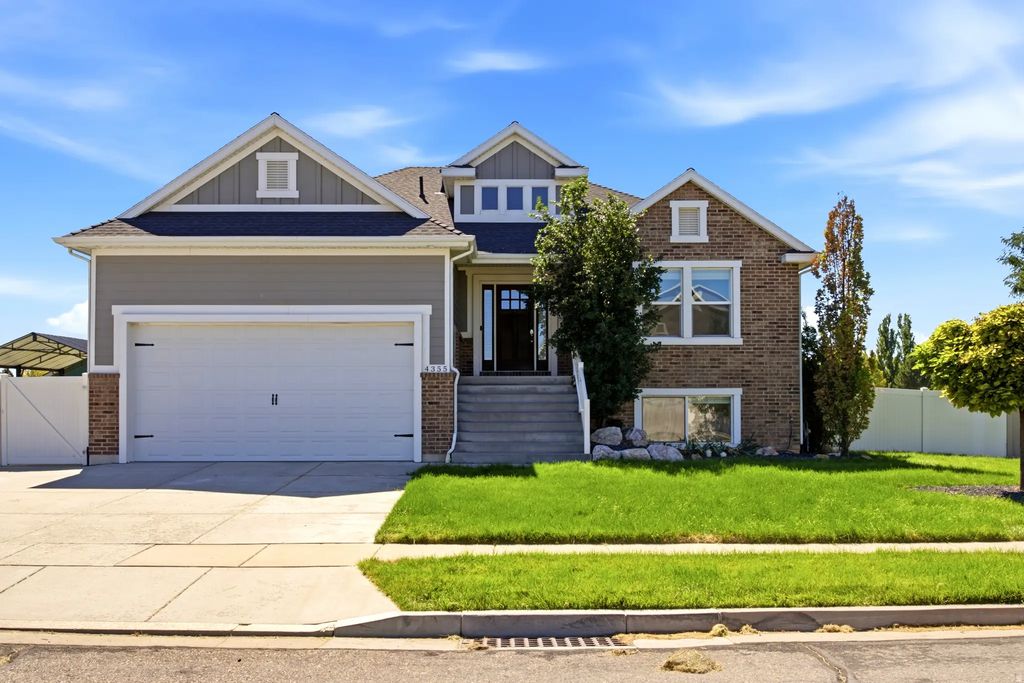 4355 W 1425 S, Syracuse