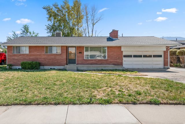 8297 S Roosevelt St W, Midvale
