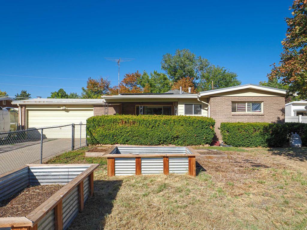4028 S 1400 E, Millcreek
