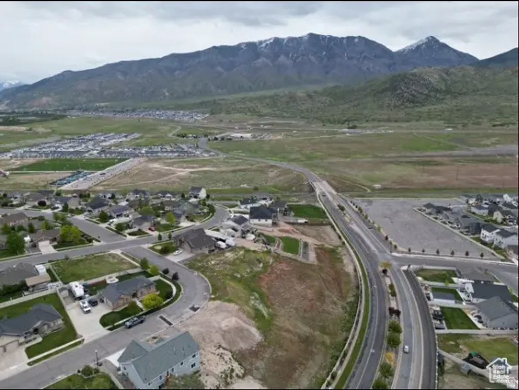 1367 W Cedar Pass Dr, Santaquin