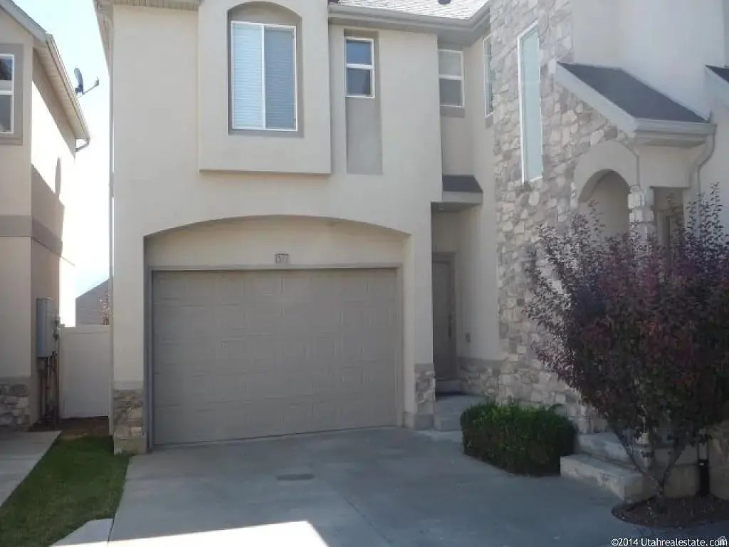 1577 W Wyngate Park Dr 35, South Jordan