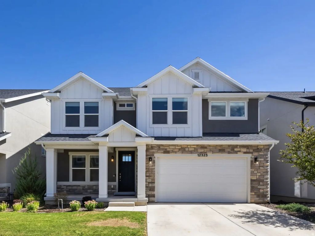 12323 S Varitek Dr, Herriman