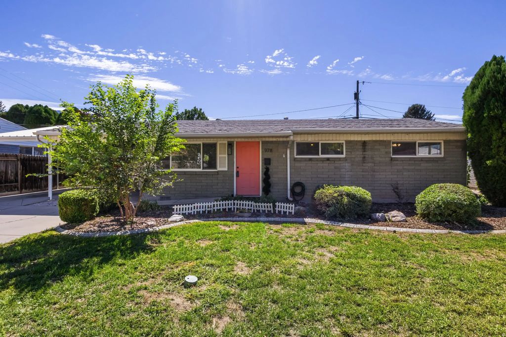 978 E 40 N, Springville