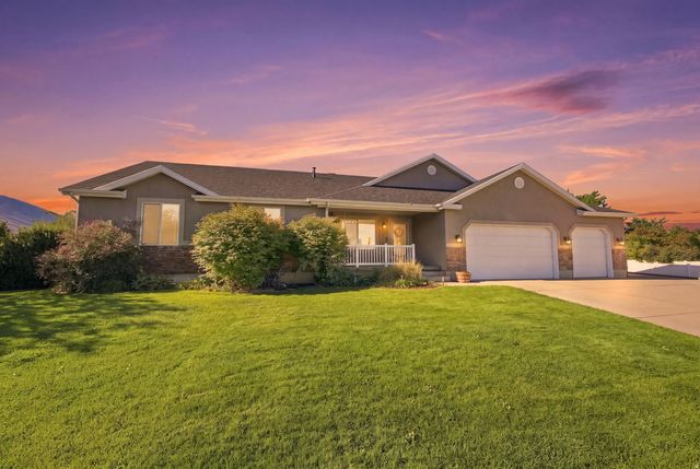 733 Arrow St, Tooele