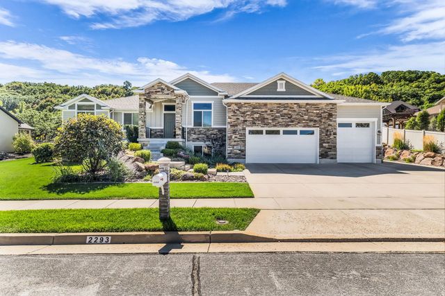 2293 E 8240 S, South Weber