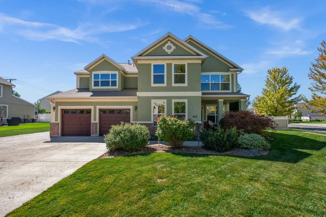 843 W 2400 N, West Bountiful
