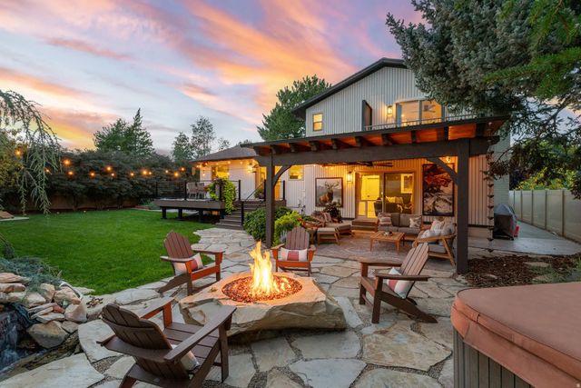 2335 W 7095 S, West Jordan