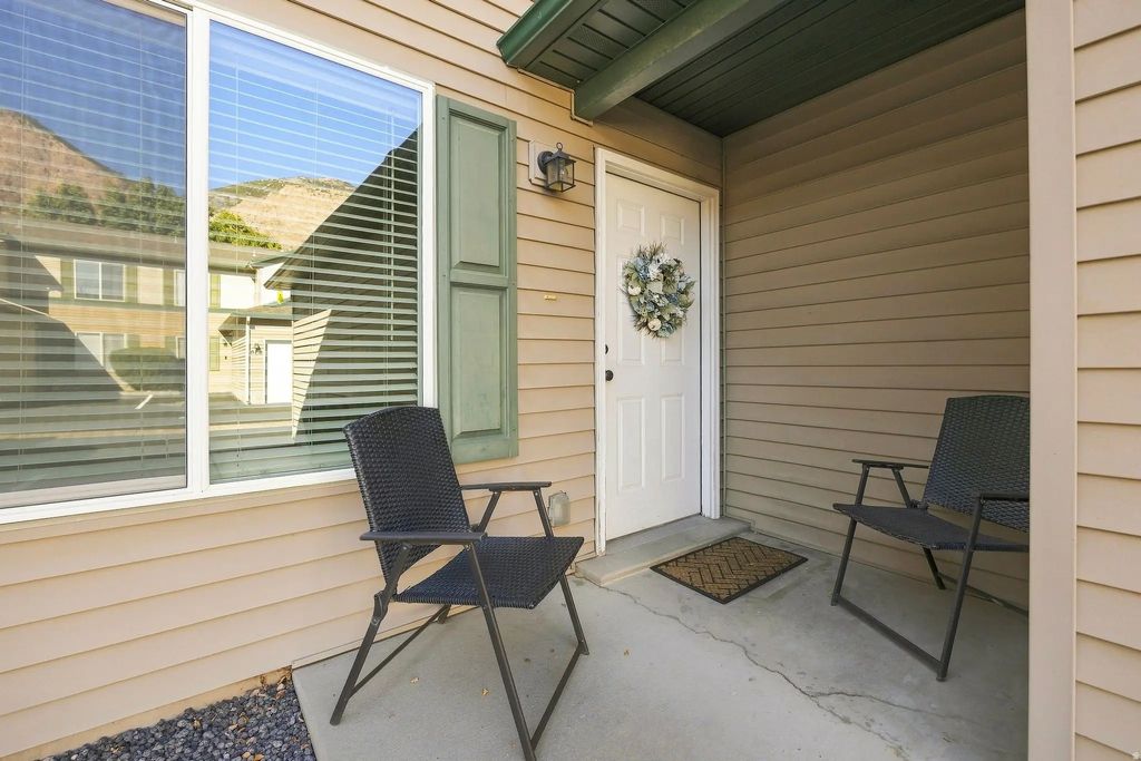 824 E 760 N, Ogden