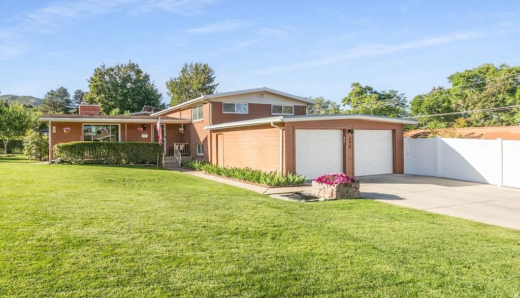 246 E 2200 S, Bountiful