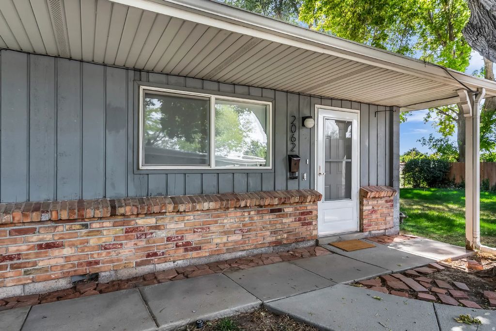 2062 E 3335 S, Salt Lake City