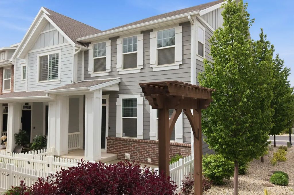 256 E Kirsten Ln. N 142, North Salt Lake