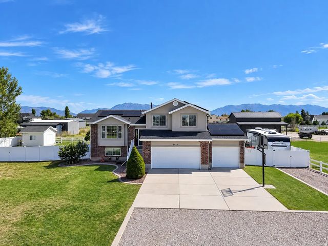 5648 S 6950 W, Hooper