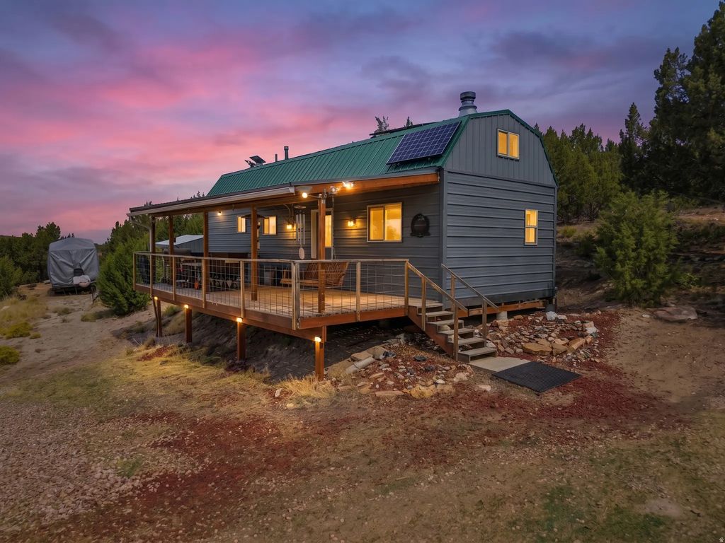 2435 E Frampton Heights Rd 12, Fillmore