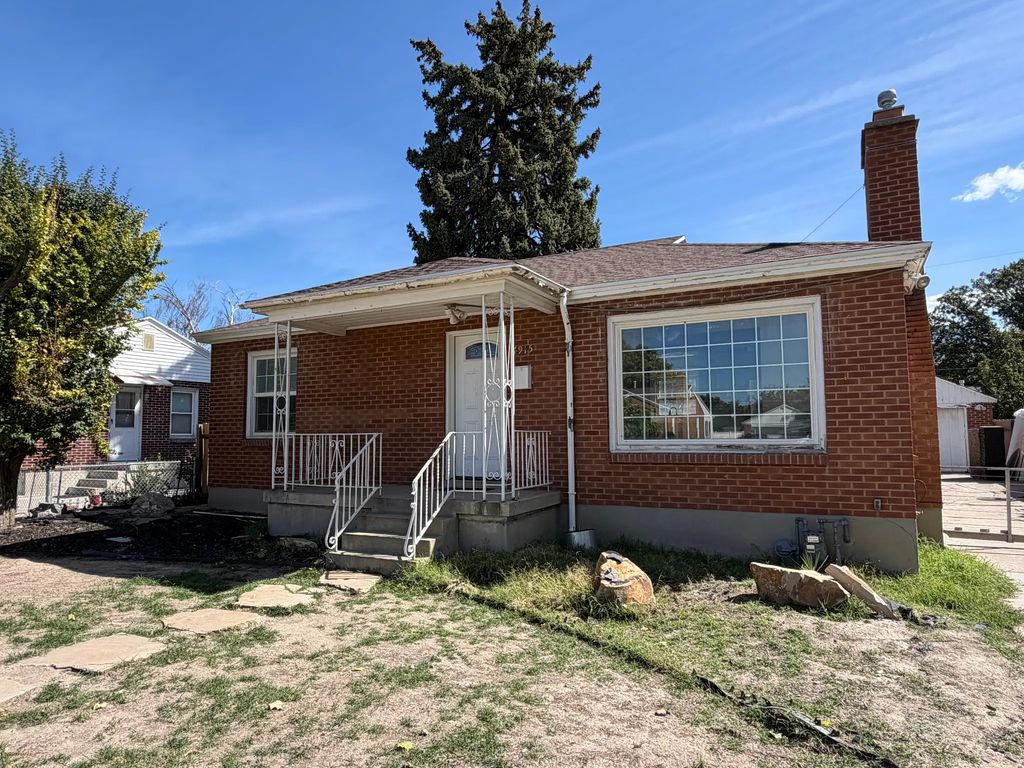 7915 S Coolidge St, Midvale