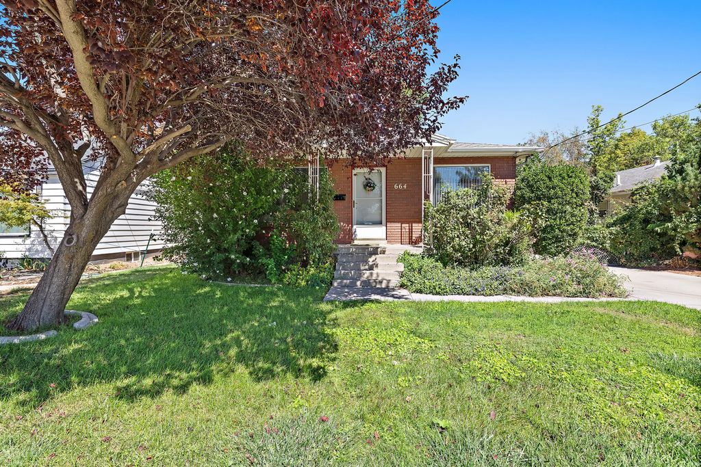 664 W Wasatch St, Midvale