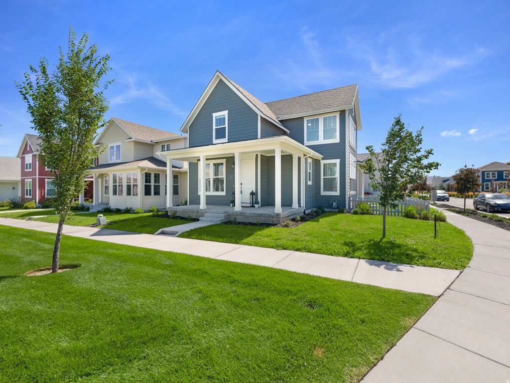 11517 S Pebble Pond Dr W, South Jordan