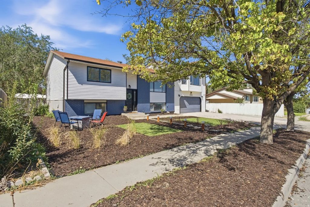 3542 S Toolson Dr, Magna