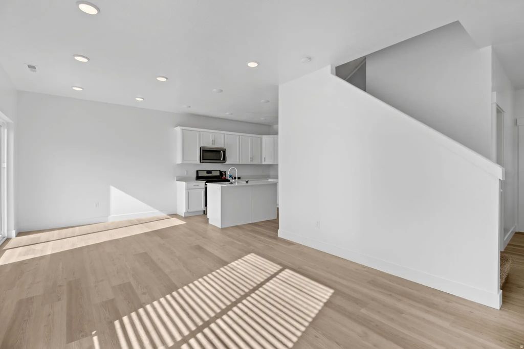 1293 W 500 S, Logan