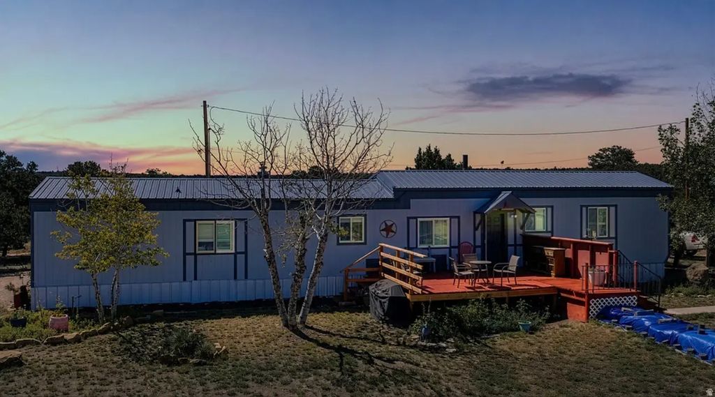 33953 W 8000 S, Duchesne