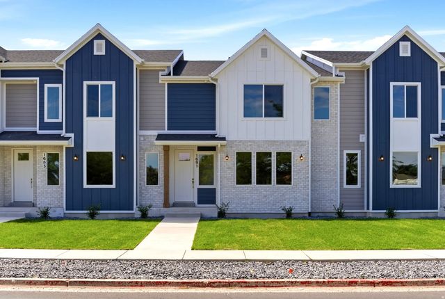 1693 W 2700 S 224, Syracuse