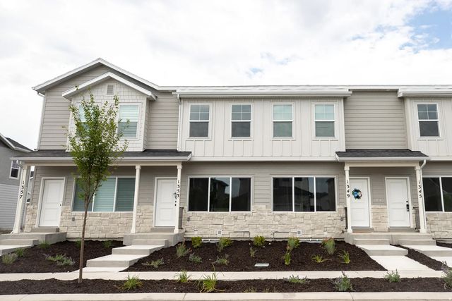 1353 E Goldie Lou Lane Unit 39, Eagle Mountain