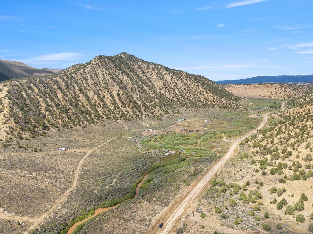 8600 S Lower Red Creek Rd, Fruitland