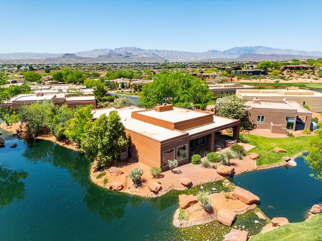 2255 N Tuweap Dr 11, St. George