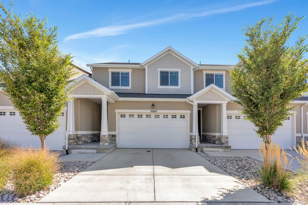 1560 N 3950 W, Lehi