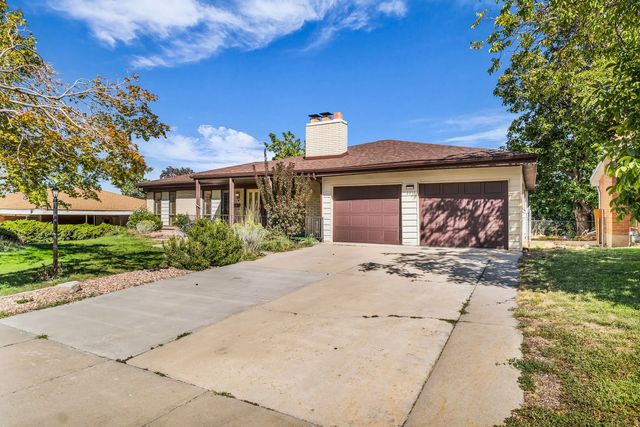 221 Skyline Dr, Tooele