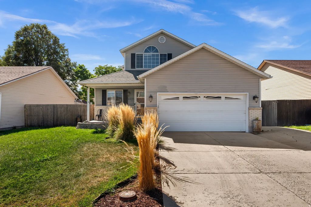 2275 W Pauline Way, West Jordan