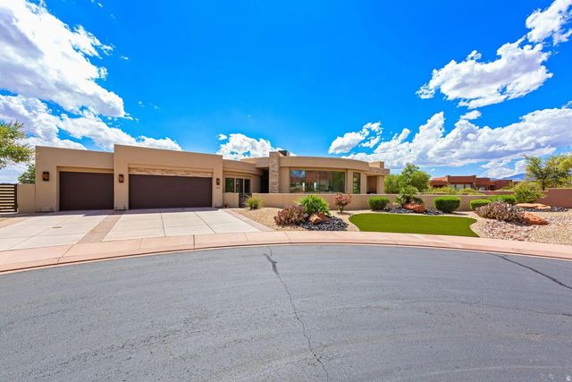 616 E Flint Rock Cir, Ivins
