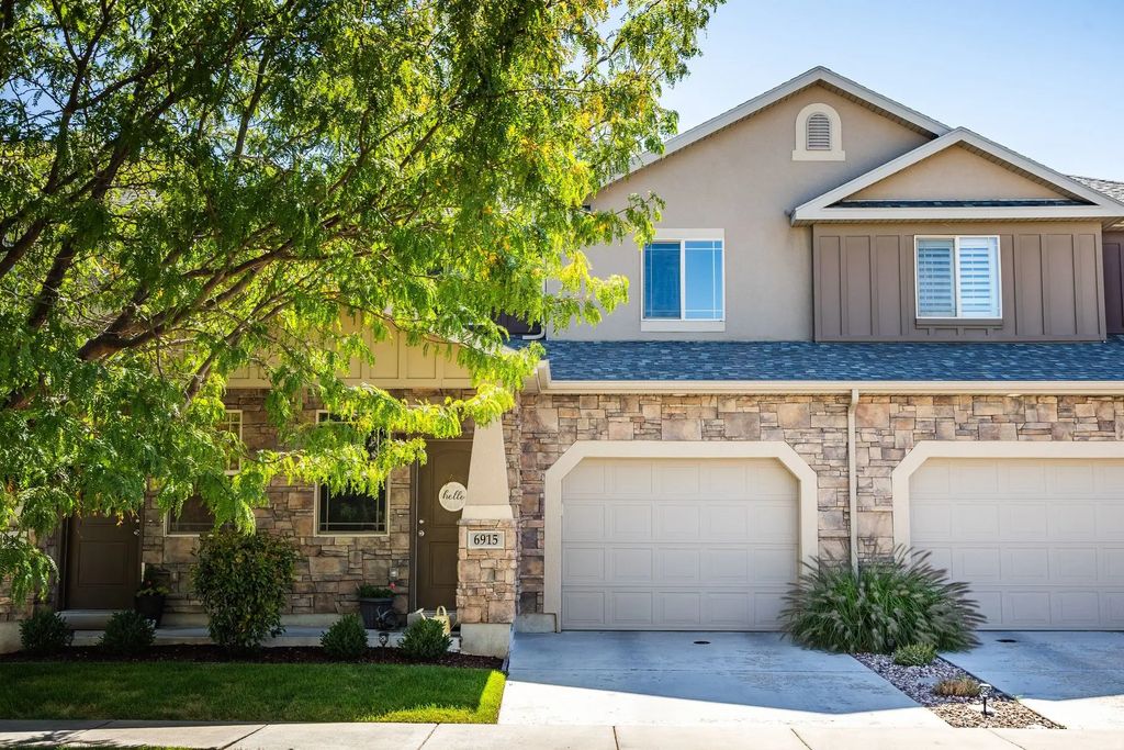 6915 S Village Bend Ln, Midvale