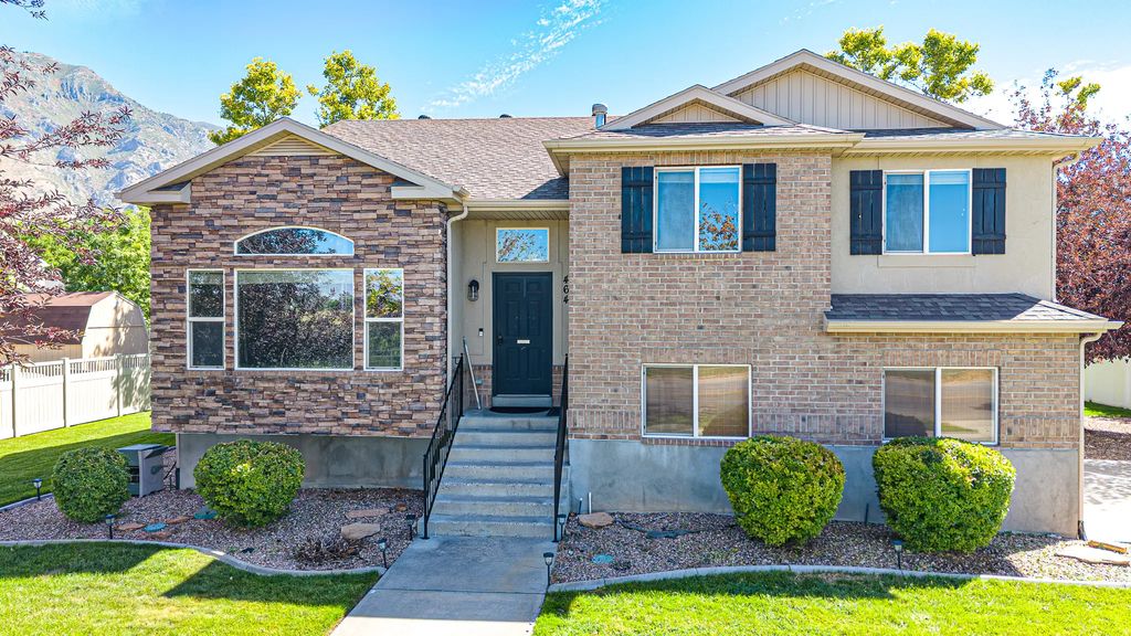 464 N 950 W, Springville