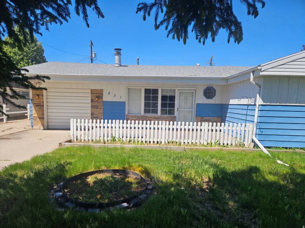 651 Sherwood Dr, Layton
